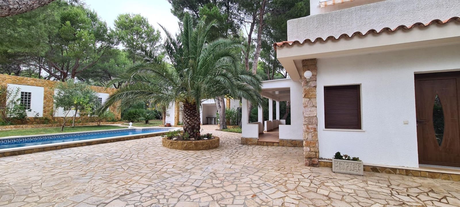 5 bedroom Villa for sale in L'Ametlla de Mar with pool garage - € 1,080,000 (Ref: 9884789)