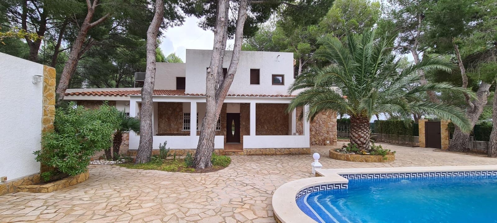 5 bedroom Villa for sale in L'Ametlla de Mar with pool garage - € 1,080,000 (Ref: 9884789)