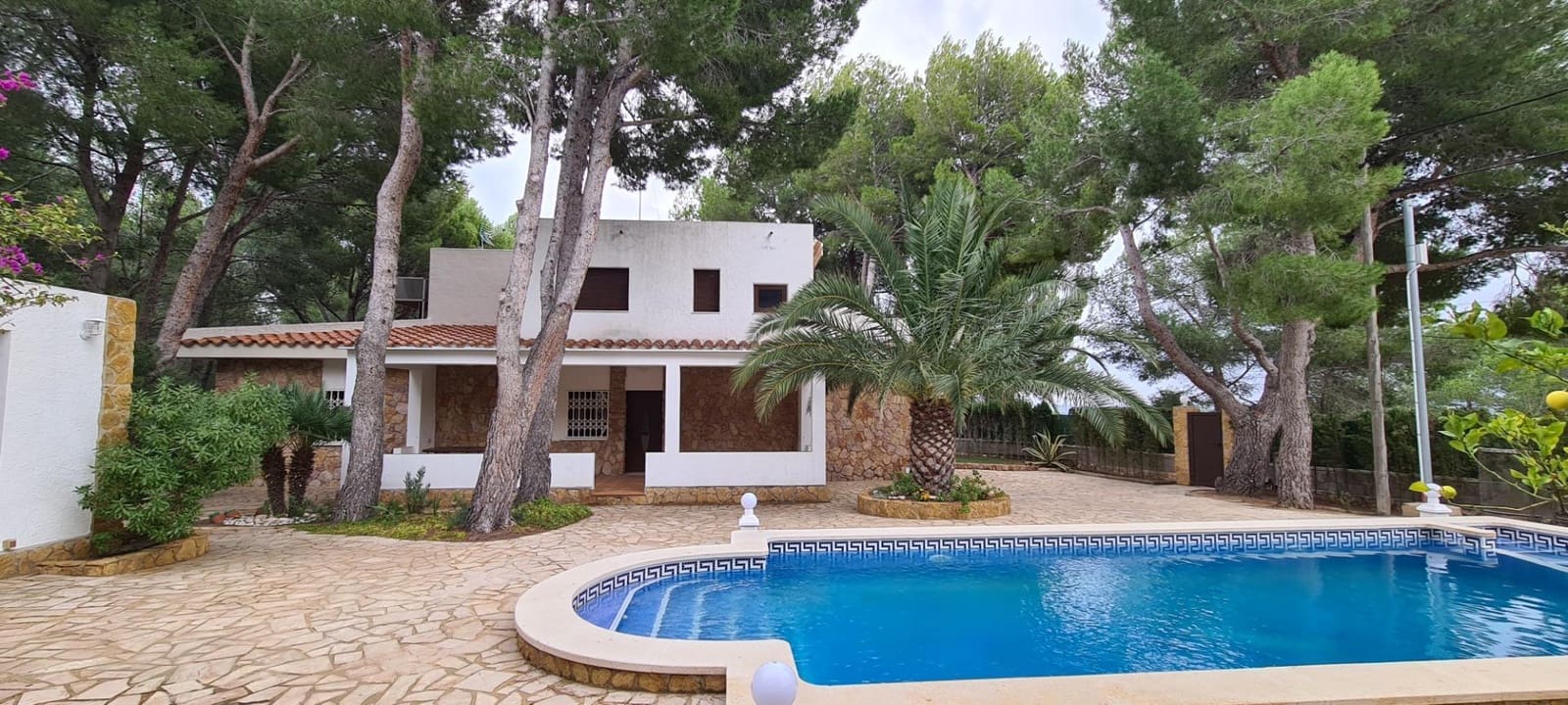 5 bedroom Villa for sale in L'Ametlla de Mar with pool garage - € 1,080,000 (Ref: 9884789)
