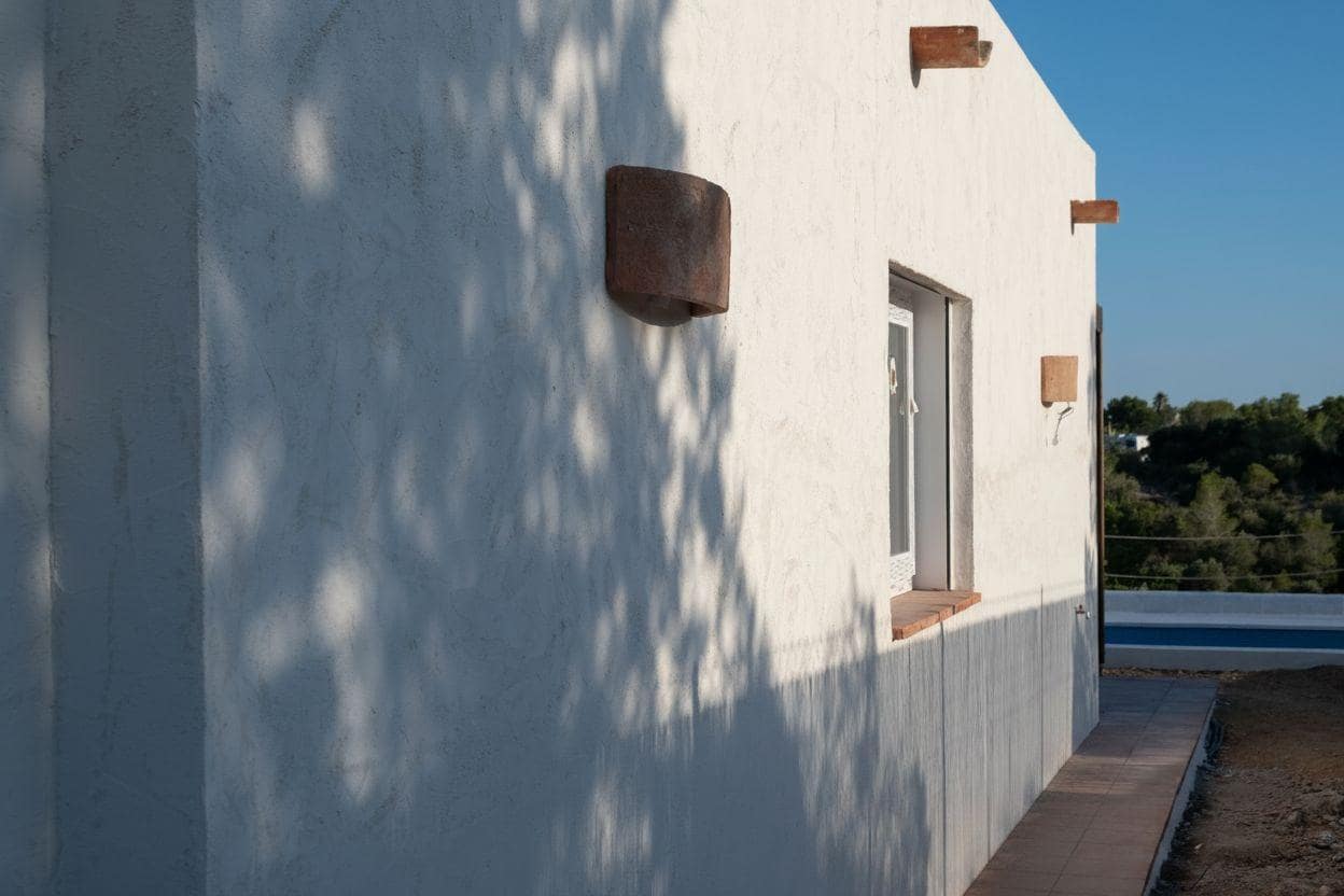4 slaapkamer Villa te koop in L'Ametlla de Mar met zwembad garage - € 639.950 (Ref: 9927388)
