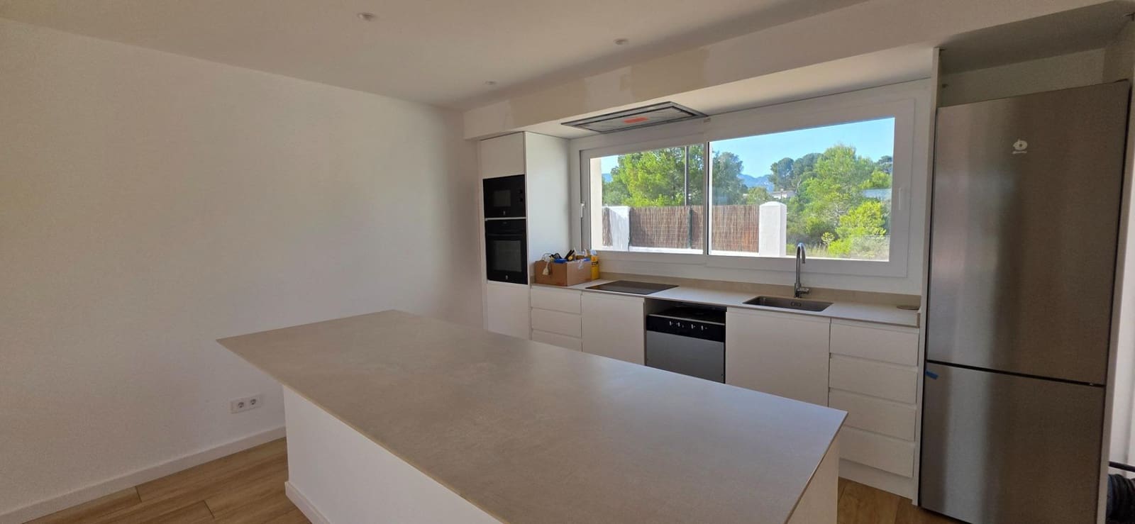 4 slaapkamer Villa te koop in L'Ametlla de Mar met zwembad garage - € 639.950 (Ref: 9927388)