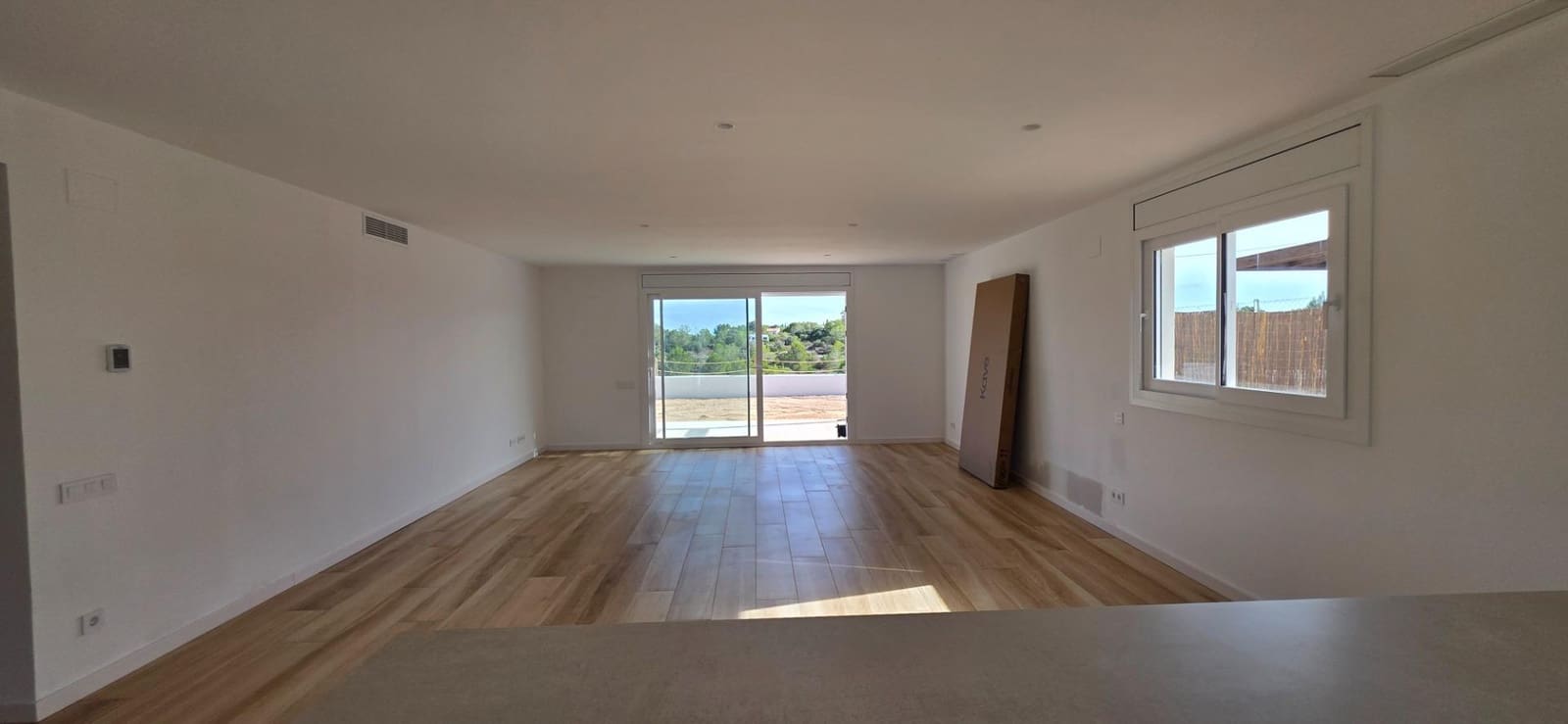 4 slaapkamer Villa te koop in L'Ametlla de Mar met zwembad garage - € 639.950 (Ref: 9927388)
