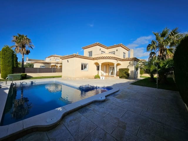 4 soverom Villa til salgs i L'Ametlla de Mar med svømmebasseng garasje - € 365 000 (Ref: 9947904)