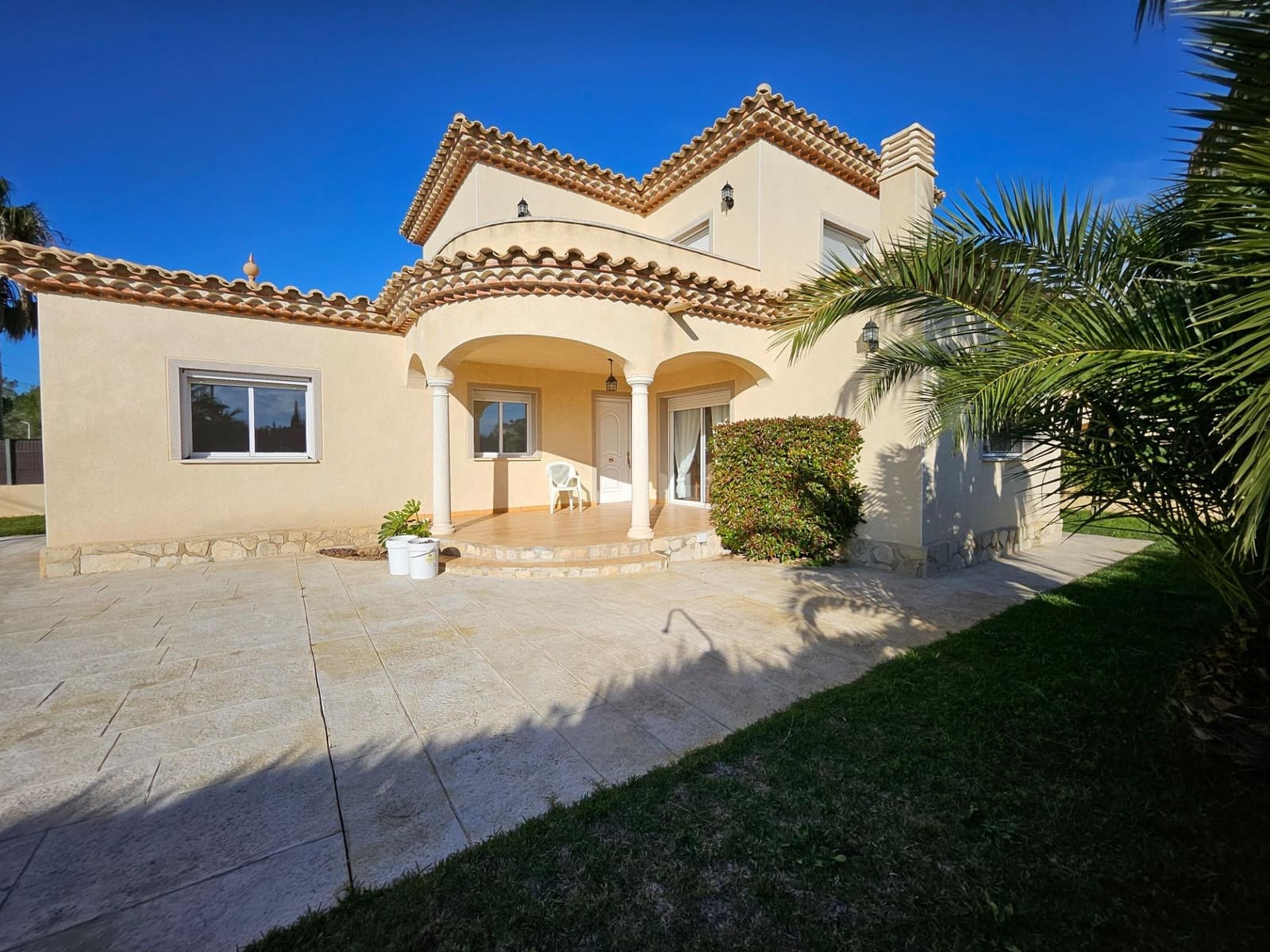 4 soverom Villa til salgs i L'Ametlla de Mar med svømmebasseng garasje - € 365 000 (Ref: 9947904)