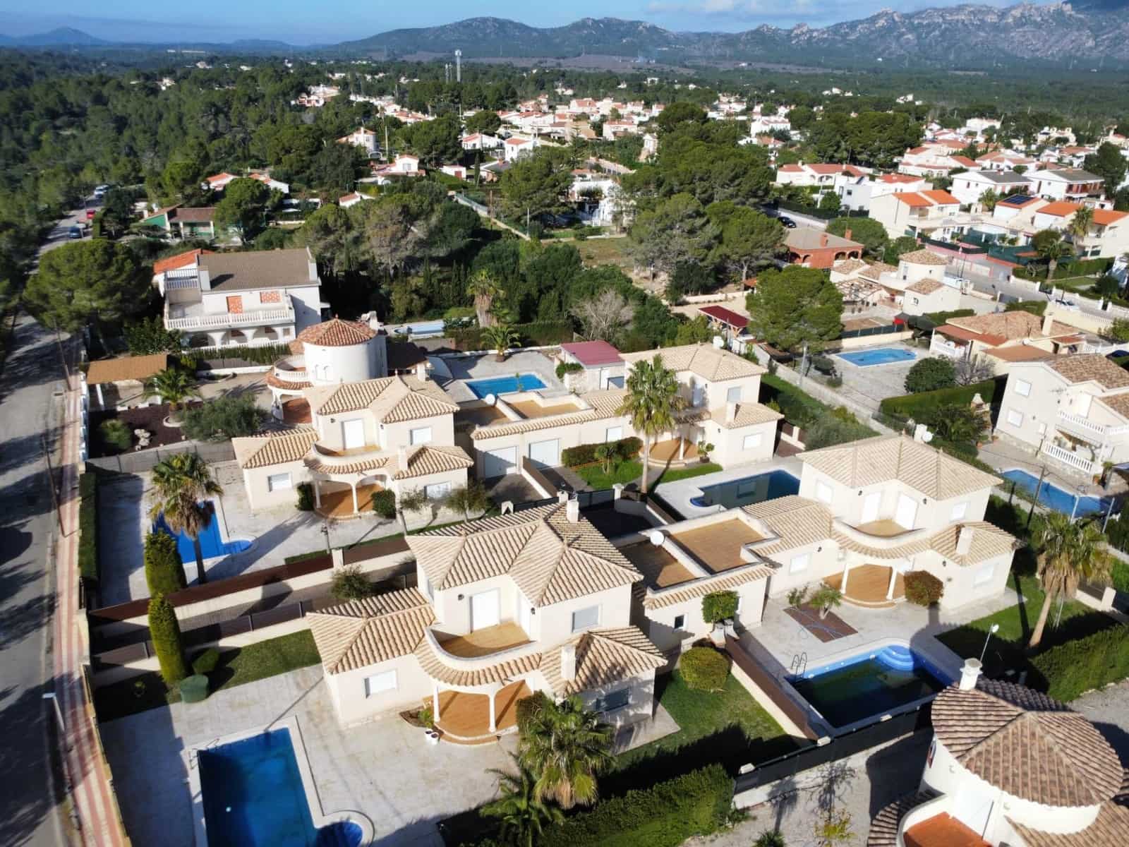 4 soverom Villa til salgs i L'Ametlla de Mar med svømmebasseng garasje - € 365 000 (Ref: 9947904)