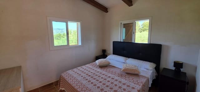 3 soverom Finca/Herregård til salgs i El Perelló med svømmebasseng garasje - € 285 000 (Ref: 9959773)