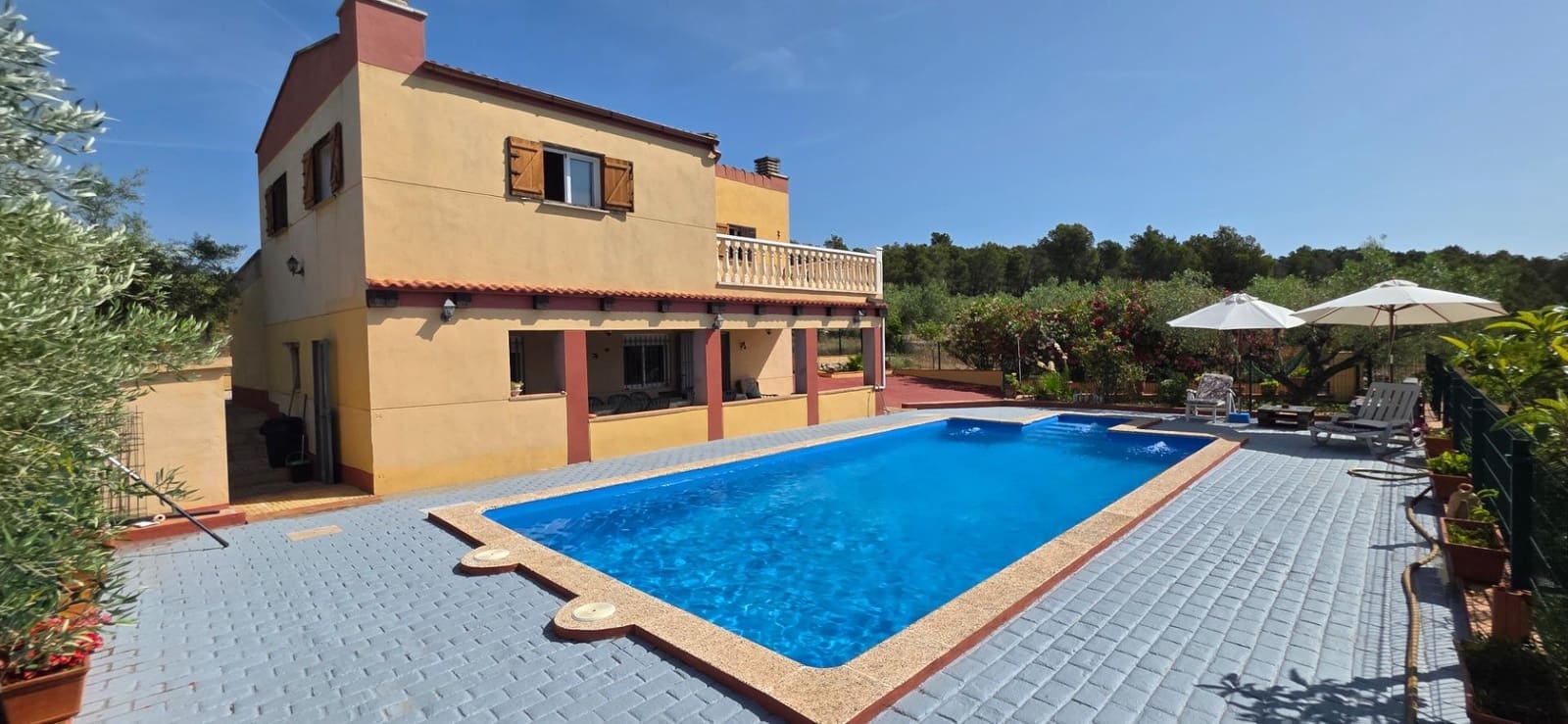 3 soverom Finca/Herregård til salgs i El Perello med svømmebasseng garasje - € 285 000 (Ref: 9959773)