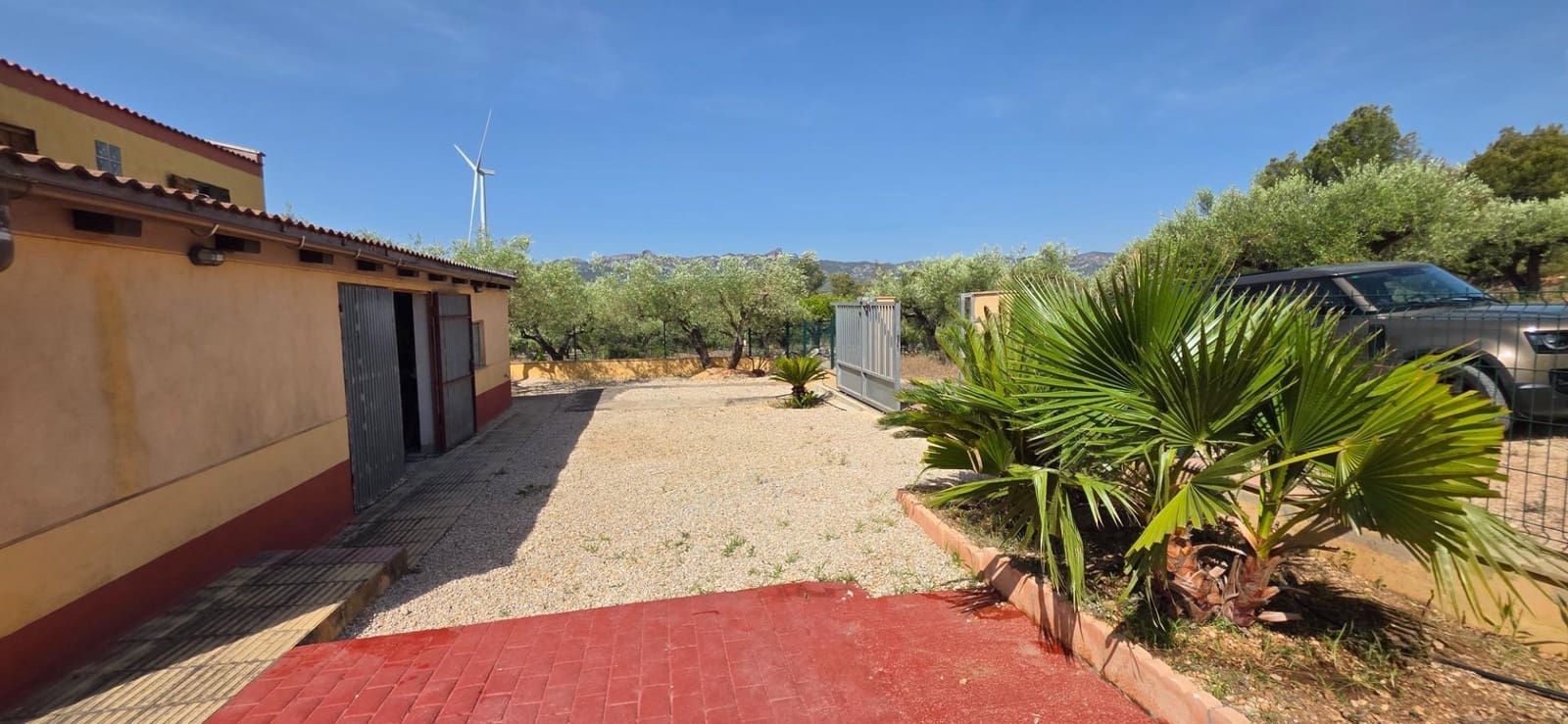 3 soverom Finca/Herregård til salgs i El Perello med svømmebasseng garasje - € 285 000 (Ref: 9959773)