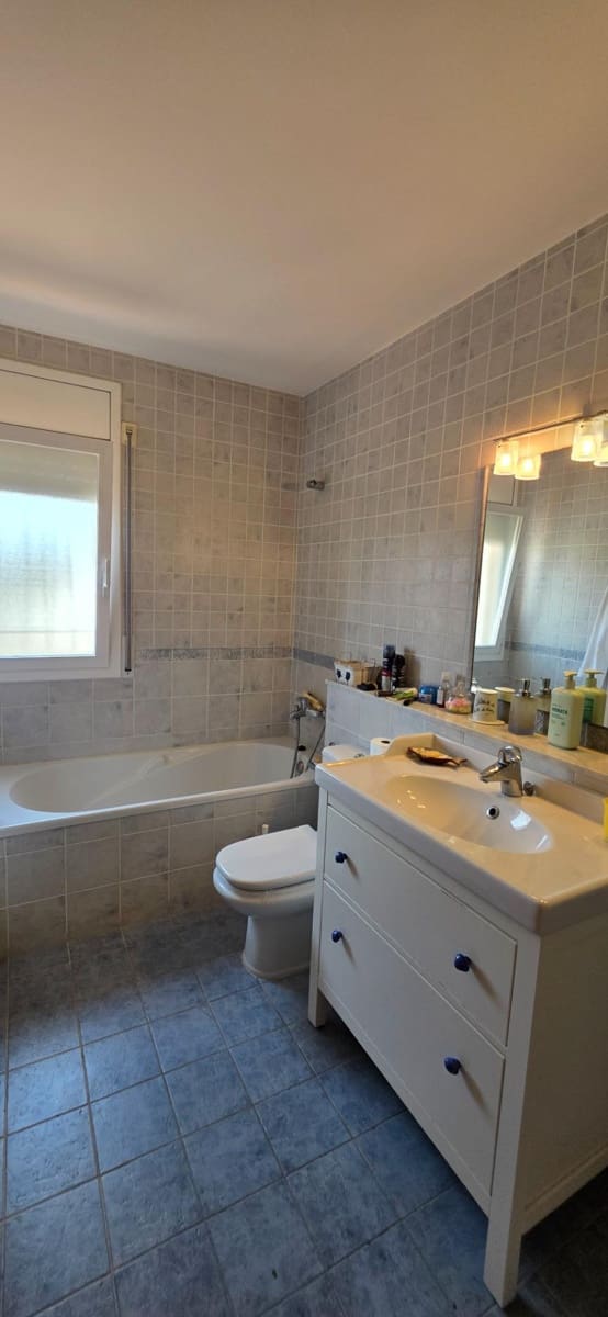 Chalet de 4 habitaciones en Calafat en venta con garaje - 399.000 € (Ref: 9978827)