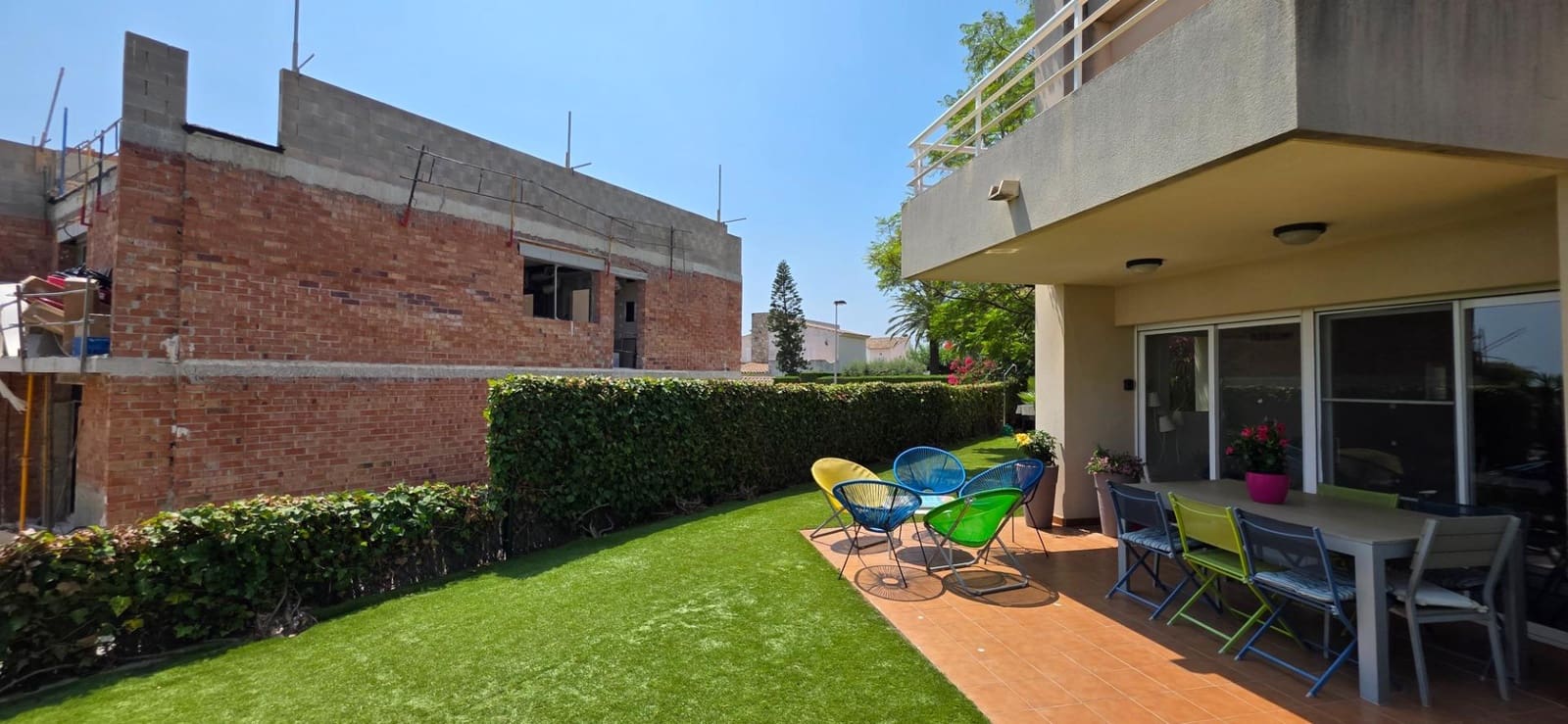 Chalet de 4 habitaciones en Calafat en venta con garaje - 399.000 € (Ref: 9978827)