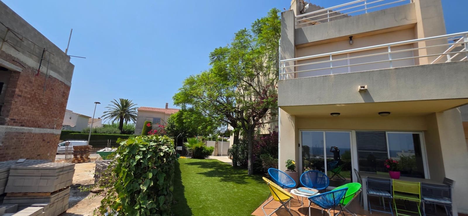 Chalet de 4 habitaciones en Calafat en venta con garaje - 399.000 € (Ref: 9978827)