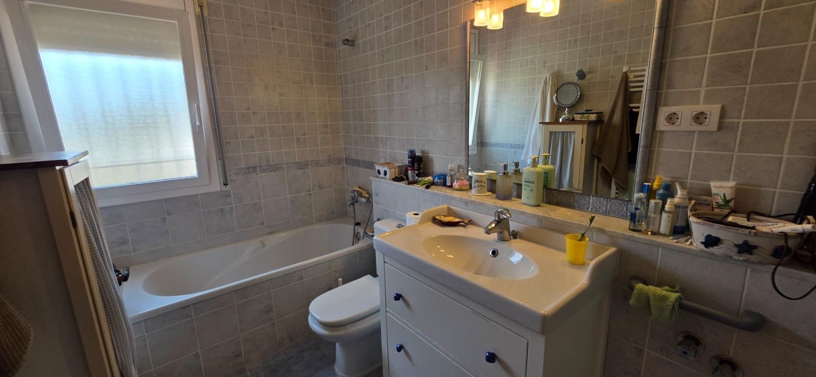 Chalet de 4 habitaciones en Calafat en venta con garaje - 399.000 € (Ref: 9978827)