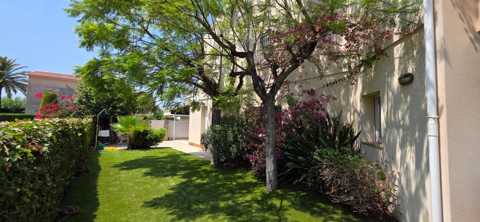 Chalet de 4 habitaciones en Calafat en venta con garaje - 399.000 € (Ref: 9978827)