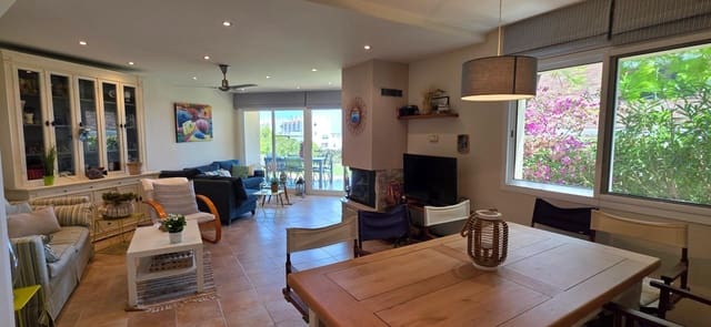 4 camera da letto Villa in vendita in Calafat, L'Ametlla de Mar con garage - 420.000 € (Rif: 9978827)