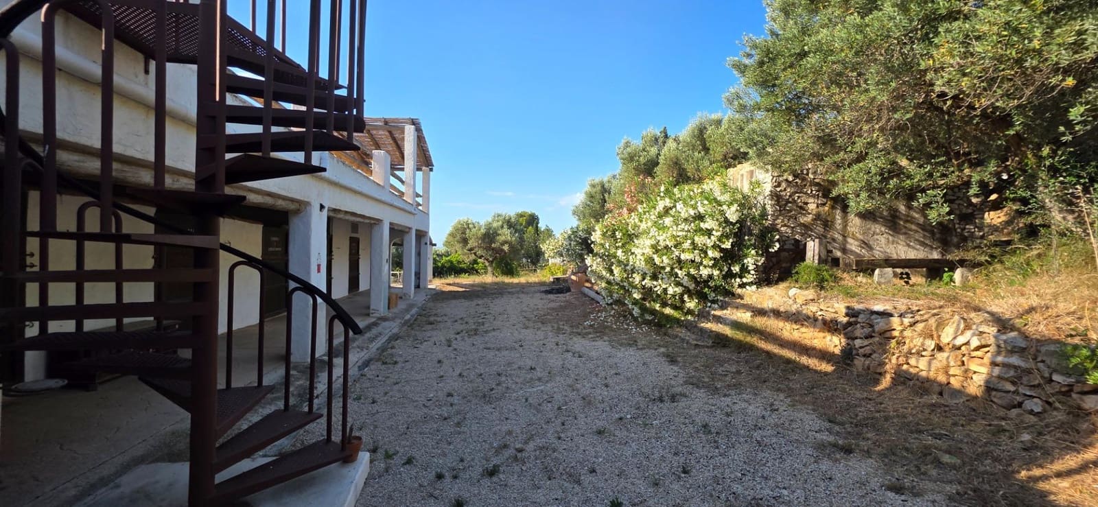 5 slaapkamer Finca/Landhuis te koop in El Perello met zwembad garage - € 1.499.000 (Ref: 9998807)