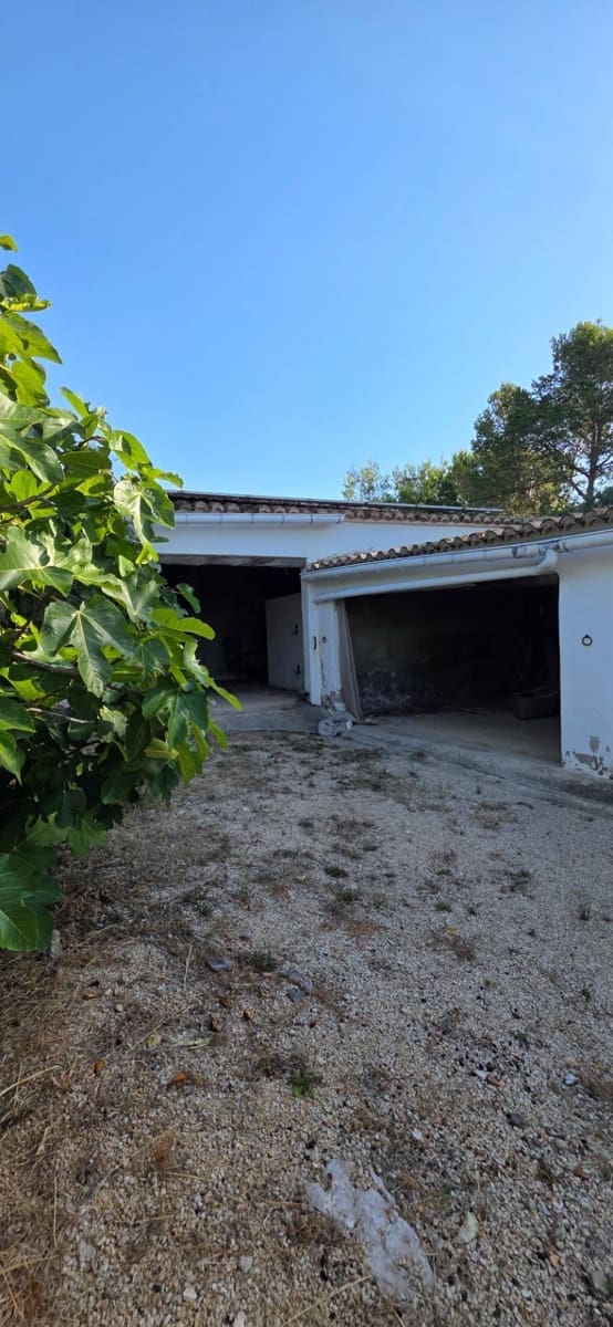 5 slaapkamer Finca/Landhuis te koop in El Perello met zwembad garage - € 1.499.000 (Ref: 9998807)