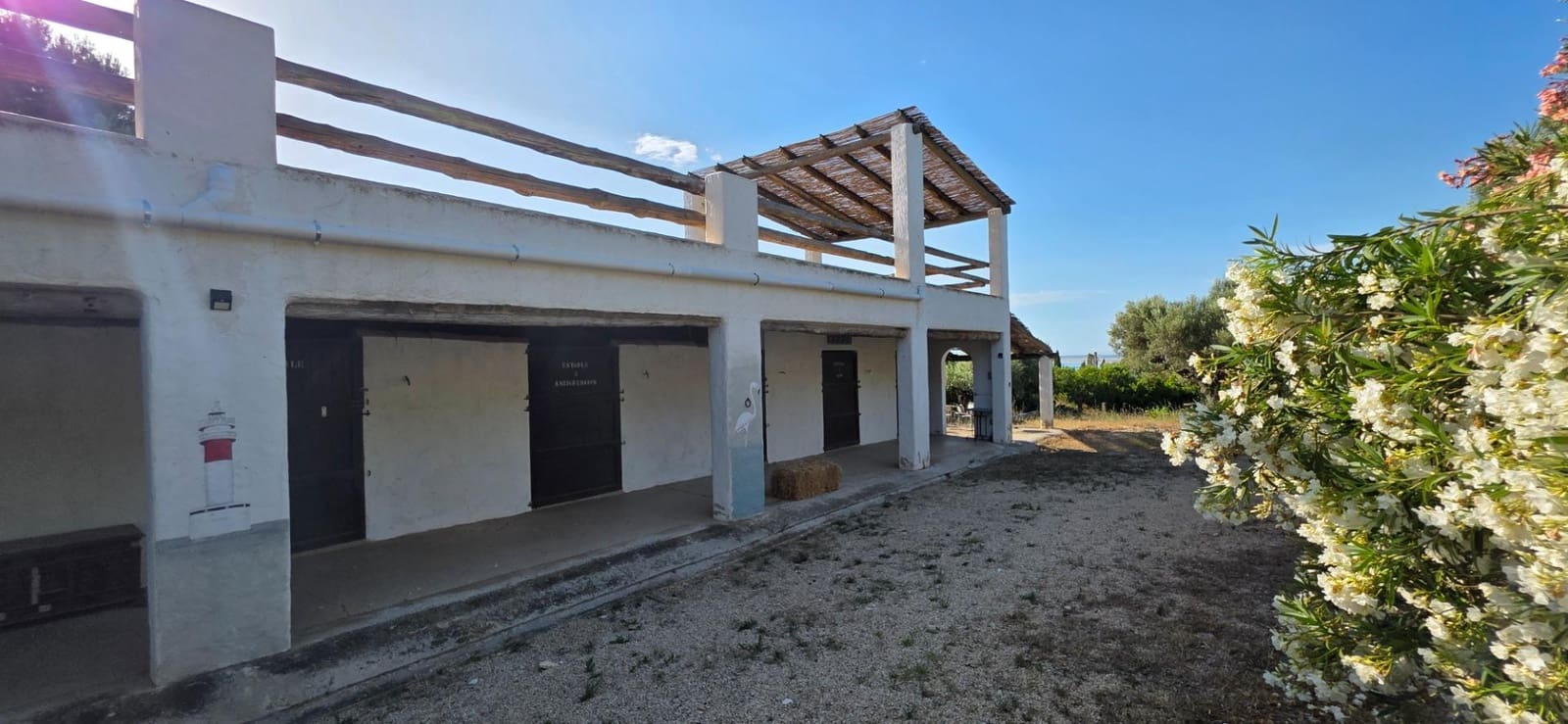 5 slaapkamer Finca/Landhuis te koop in El Perello met zwembad garage - € 1.499.000 (Ref: 9998807)