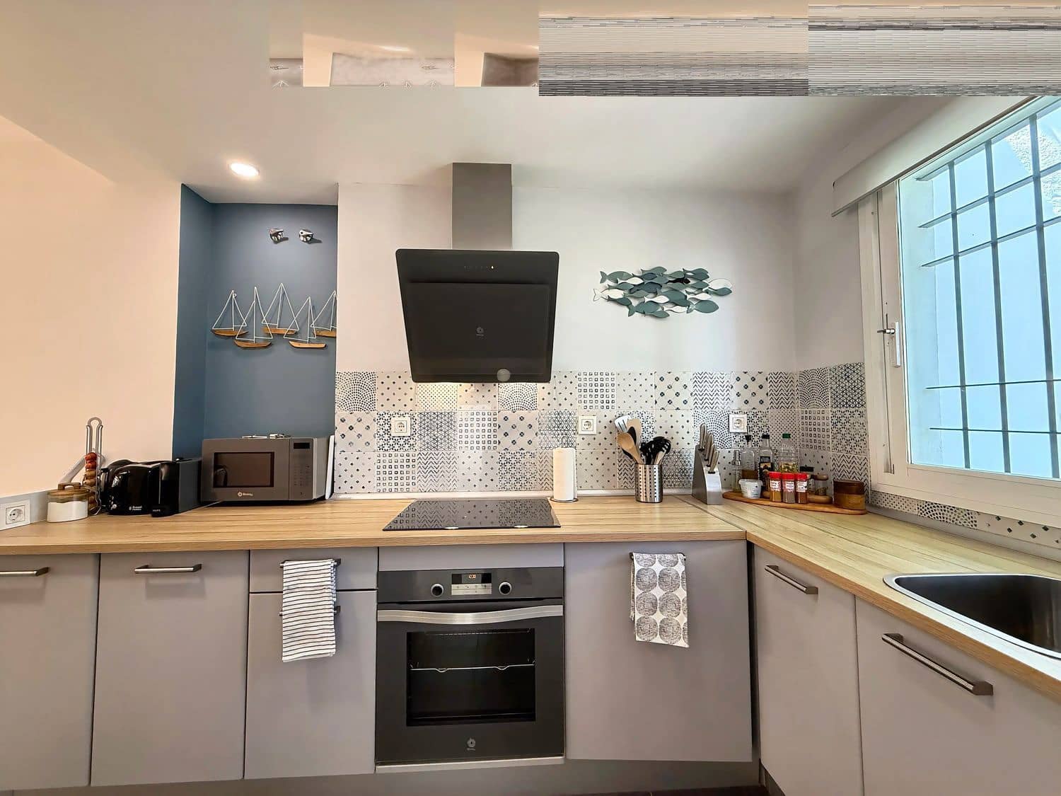 2 soveværelse Lejlighed til leje i Nueva Andalucia med swimmingpool garage - € 1.900 (Ref: 10010226)