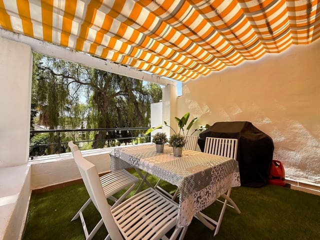 2 sovrum Lägenhet att hyra i Los Naranjos, Marbella med pool garage - 1 900 € (Ref: 10010226)