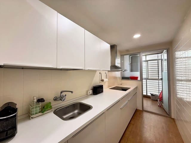 Apartamento de 1 habitación en Ricardo Soriano, Marbella en alquiler con piscina garaje - 1.800 € (Ref: 10012792)