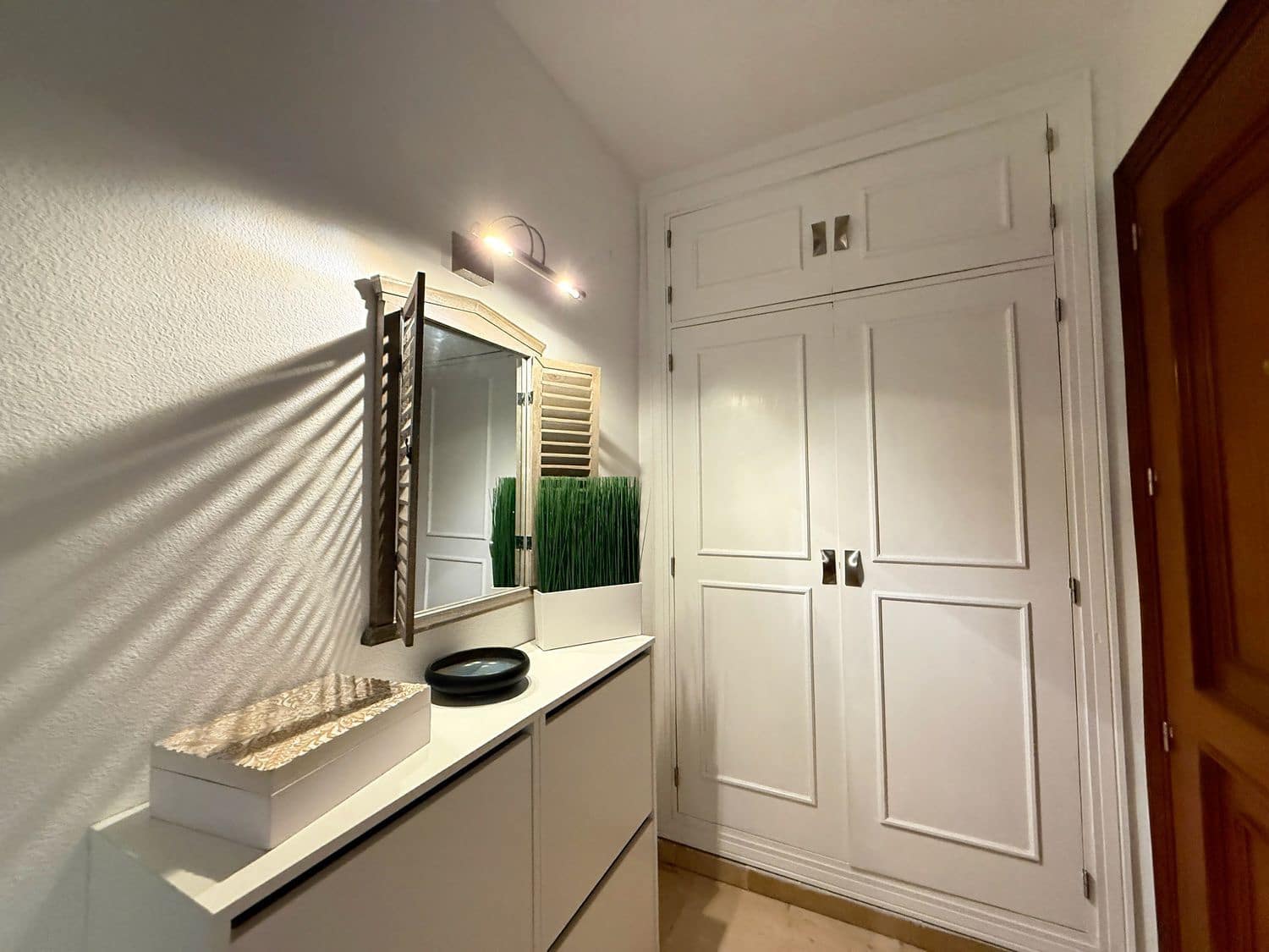 Apartamento de 1 habitación en Marbella en alquiler con piscina garaje - 1.800 € (Ref: 10012792)