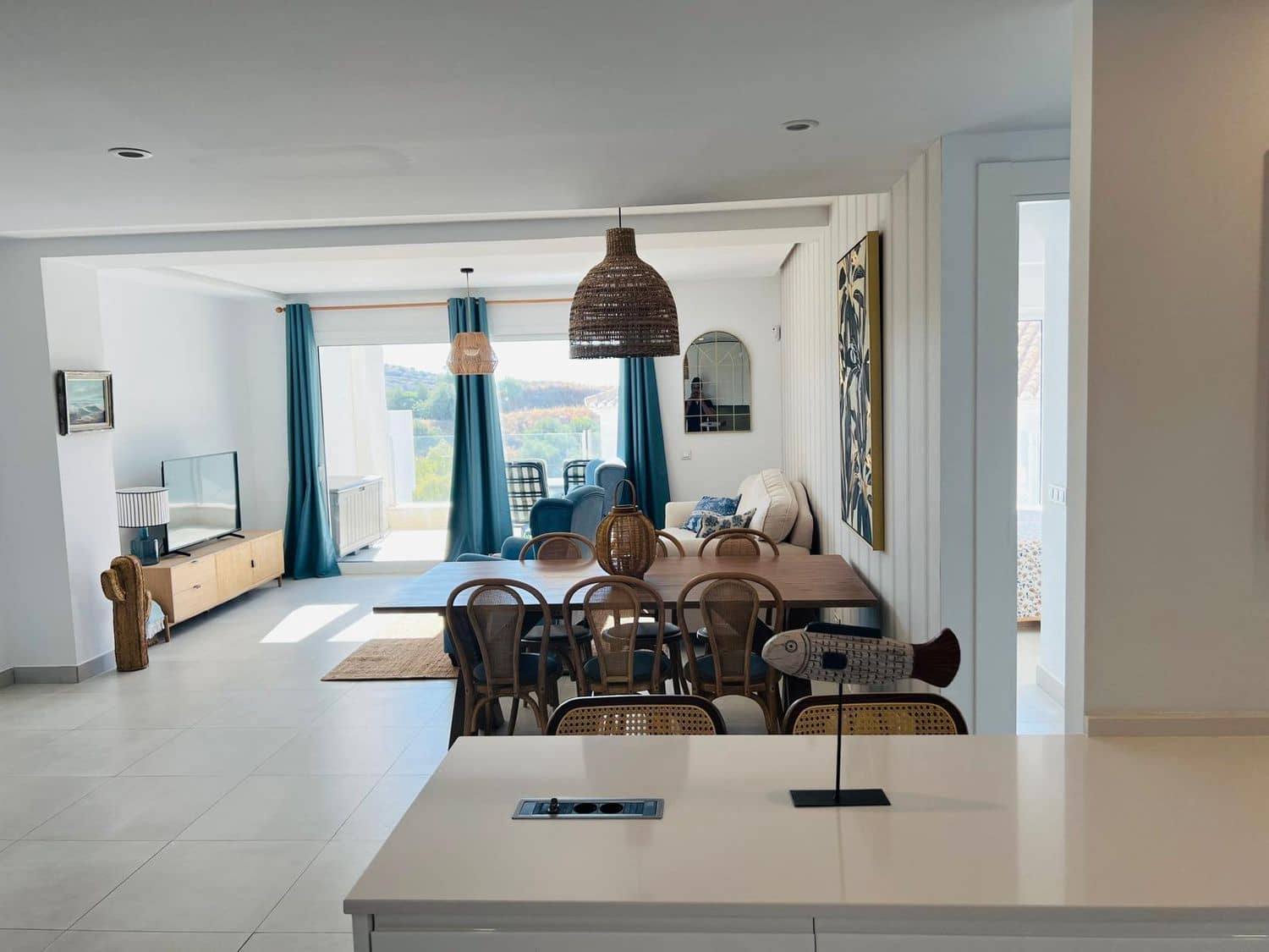 3 sovrum Lägenhet att hyra i Marbella med pool garage - 3 800 € (Ref: 10031554)
