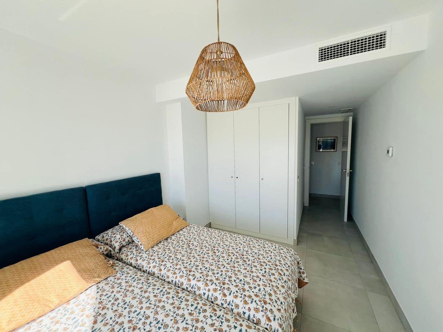 3 sovrum Lägenhet att hyra i Marbella med pool garage - 3 800 € (Ref: 10031554)