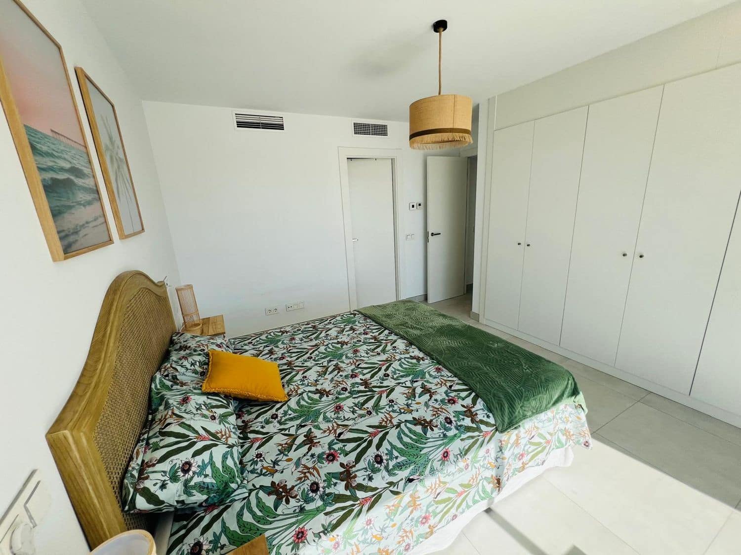 3 sovrum Lägenhet att hyra i Marbella med pool garage - 3 800 € (Ref: 10031554)