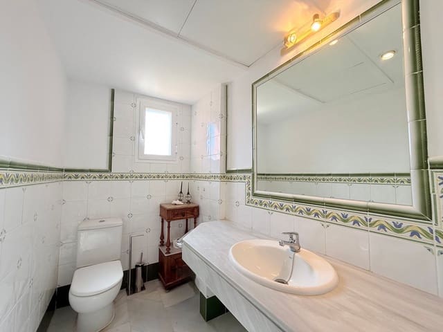 Appartement de 3 chambres à louer à La Carolina - Guadalpín, Marbella avec piscine garage - 3 200 € (Ref: 10033363)