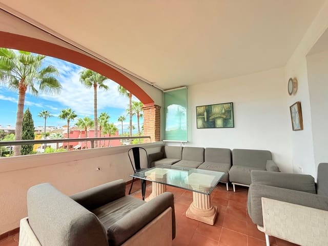 3 quarto Apartamento para arrendar em La Carolina - Guadalpín, Marbella com piscina garagem - 3 000 € (Ref: 10033363)