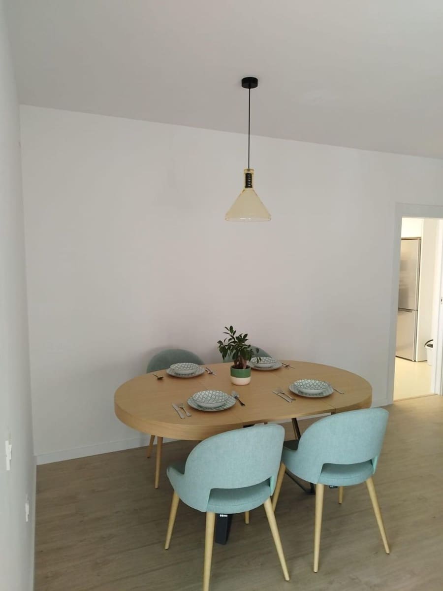 3 sypialnia Apartament do wynajęcia w Nueva Andalucia z basenem garażem - 2 600 € (Ref: 10036276)