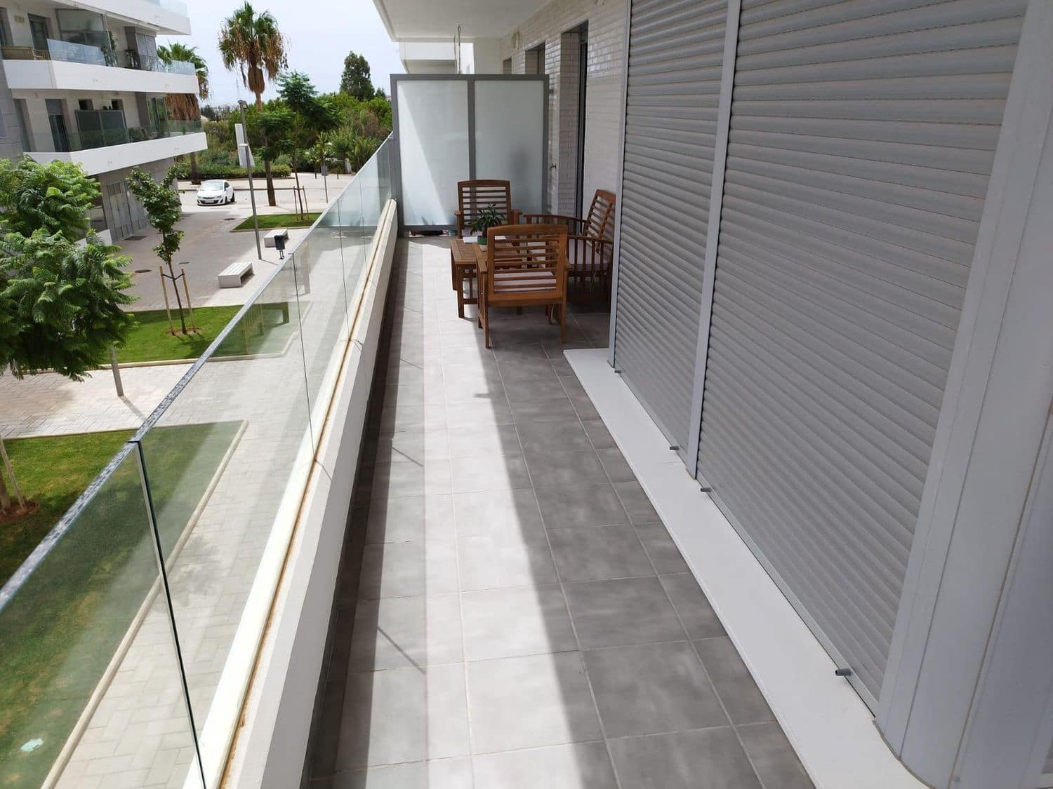 3 sypialnia Apartament do wynajęcia w Nueva Andalucia z basenem garażem - 2 600 € (Ref: 10036276)