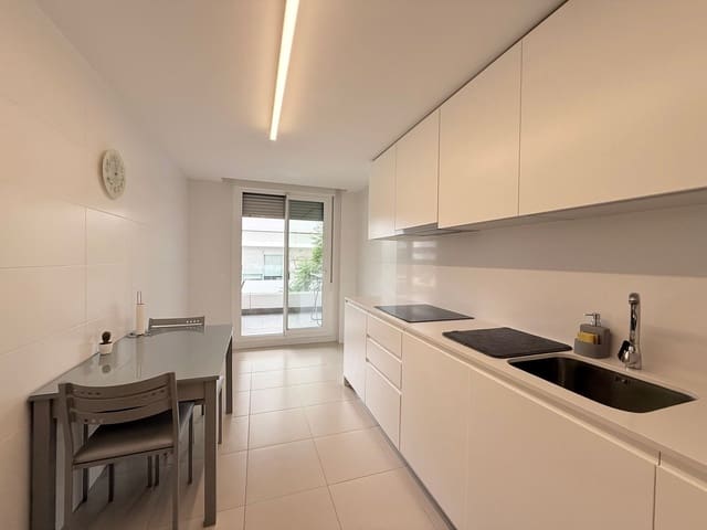 3 sovrum Lägenhet att hyra i Rodeo Alto - Guadaiza - La Campana, Marbella med pool garage - 2 500 € (Ref: 10036276)