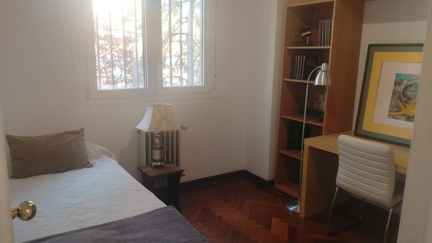 2 soveværelse Lejlighed til leje i Madrid by med swimmingpool garage - € 1.800 (Ref: 10074775)