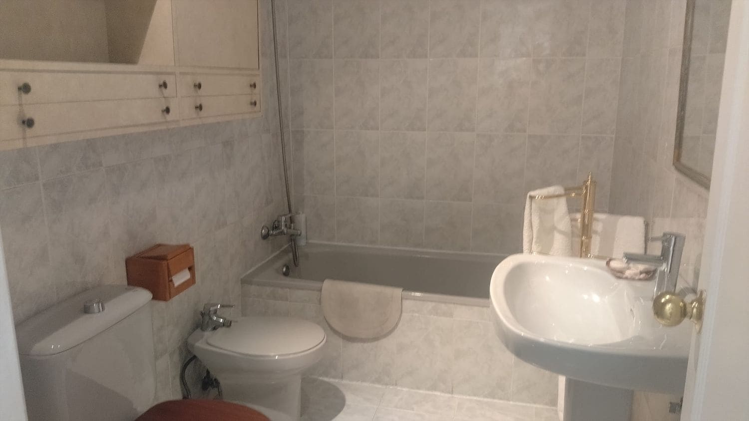 2 soveværelse Lejlighed til leje i Madrid by med swimmingpool garage - € 1.800 (Ref: 10074775)