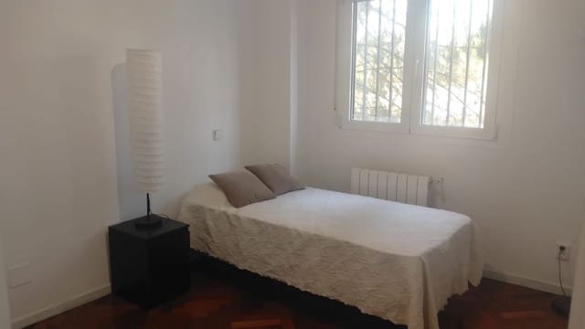 2 soveværelse Lejlighed til leje i Mirasierra, Madrid by med swimmingpool garage - € 1.800 (Ref: 10074775)