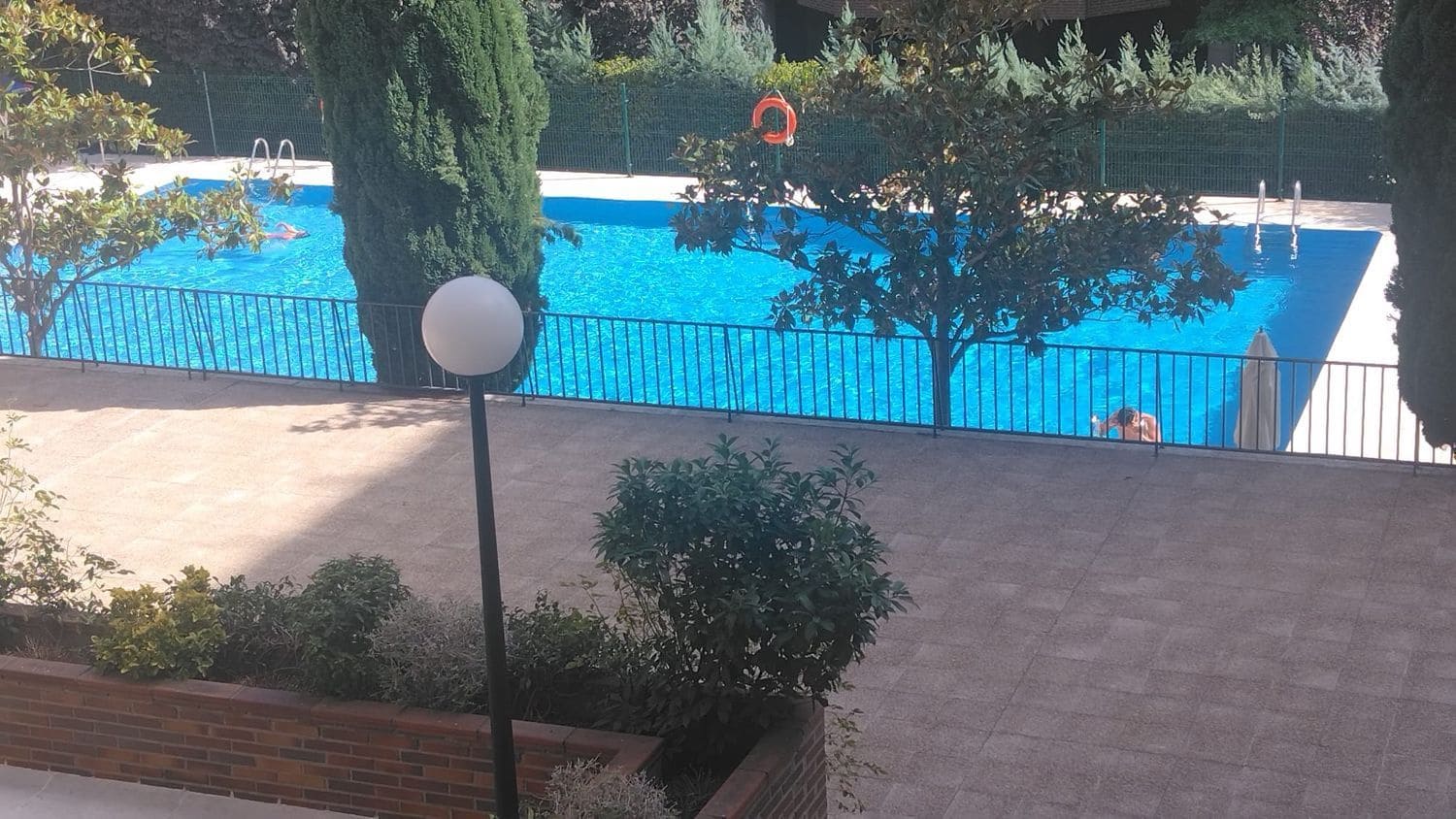 2 soveværelse Lejlighed til leje i Madrid by med swimmingpool garage - € 1.800 (Ref: 10074775)