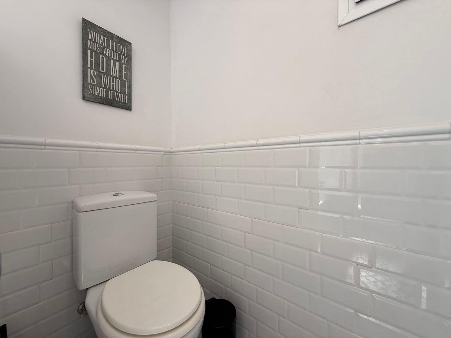 3 soveværelse Byhus til leje i Nueva Andalucia med swimmingpool garage - € 3.000 (Ref: 10077562)