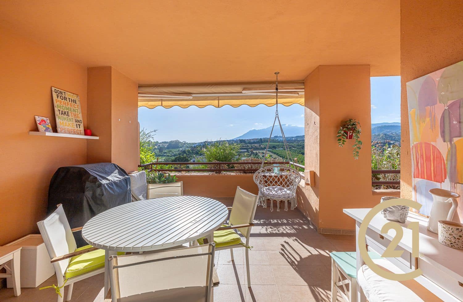 2 sovrum Lägenhet till salu i New Golden Mile med pool garage - 459 000 € (Ref: 10108625)