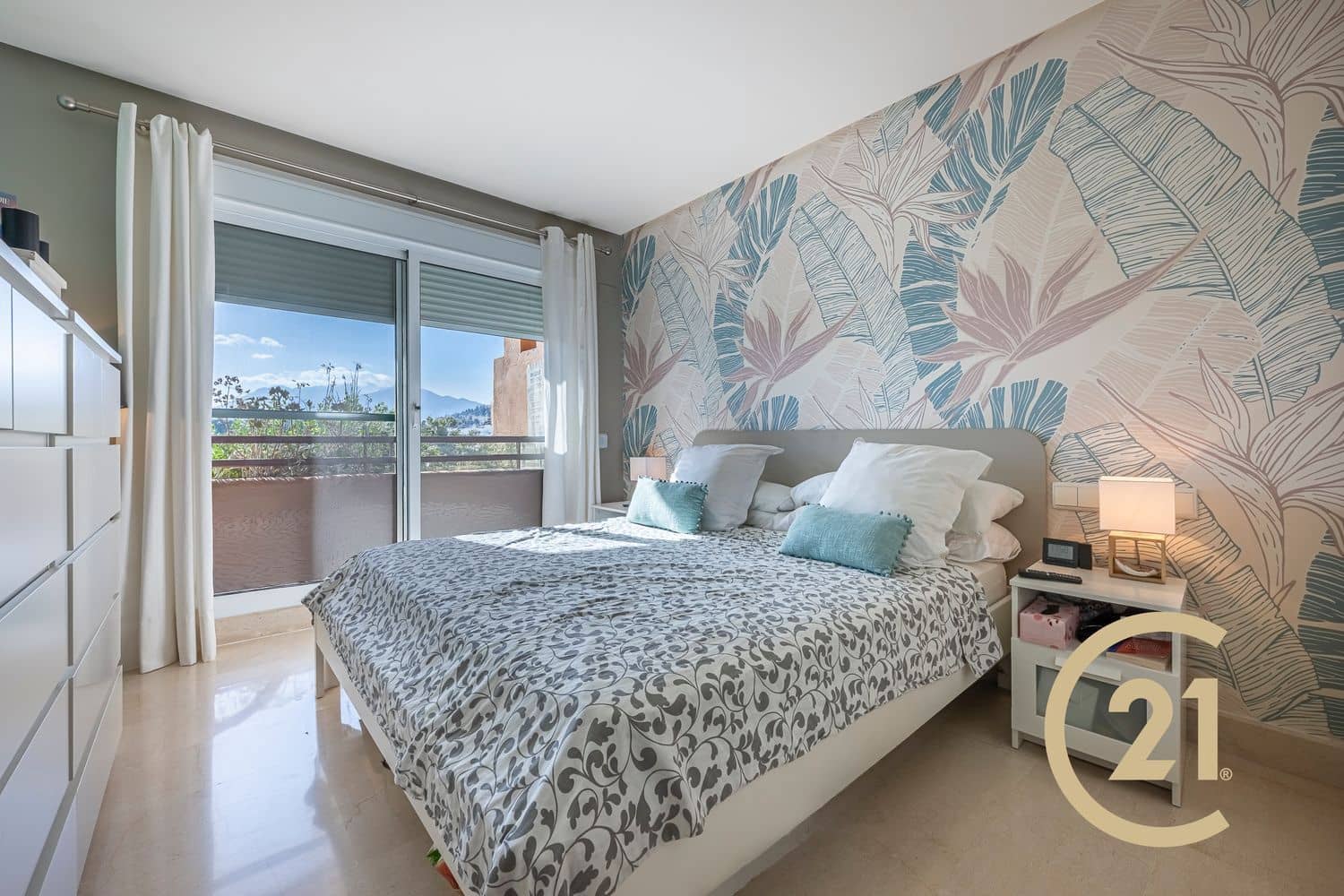 2 sovrum Lägenhet till salu i New Golden Mile med pool garage - 459 000 € (Ref: 10108625)