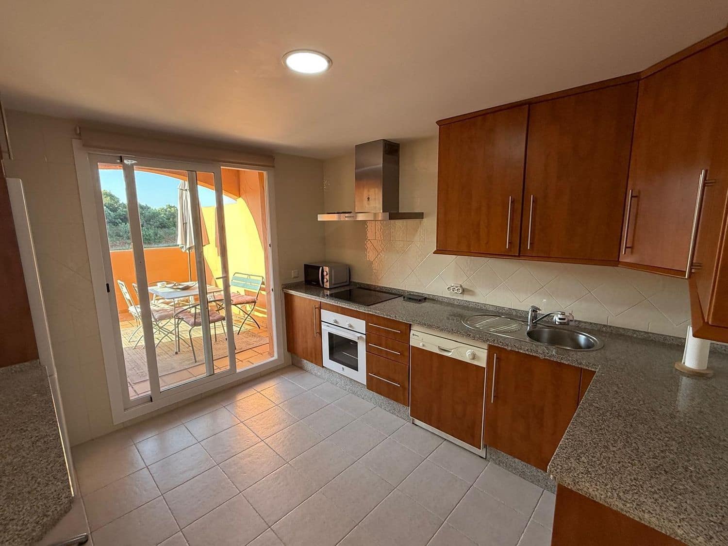 2 soveværelse Lejlighed til salg i Santa Maria Golf med swimmingpool garage - € 539.000 (Ref: 10108626)