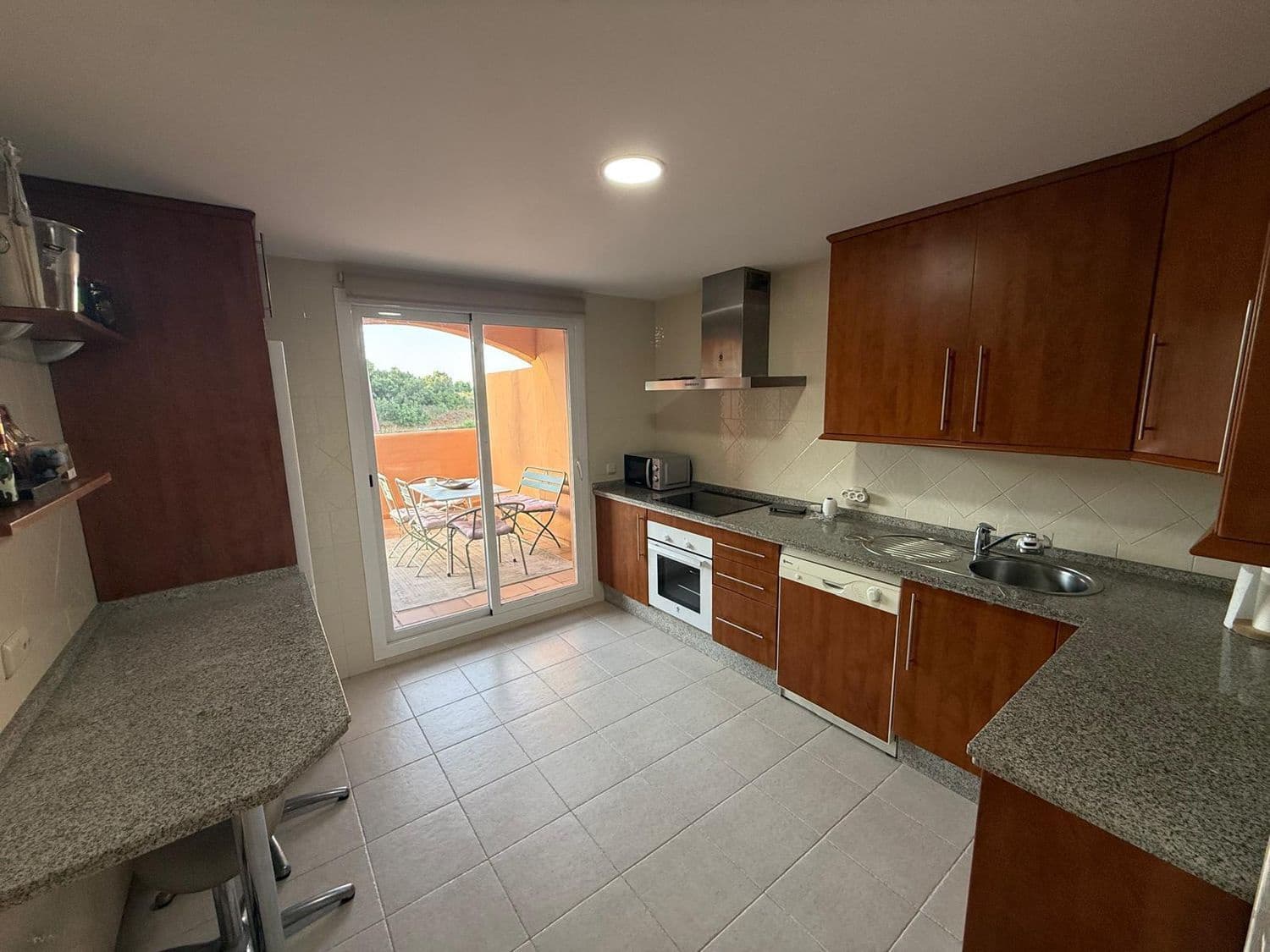2 soveværelse Lejlighed til salg i Santa Maria Golf med swimmingpool garage - € 539.000 (Ref: 10108626)