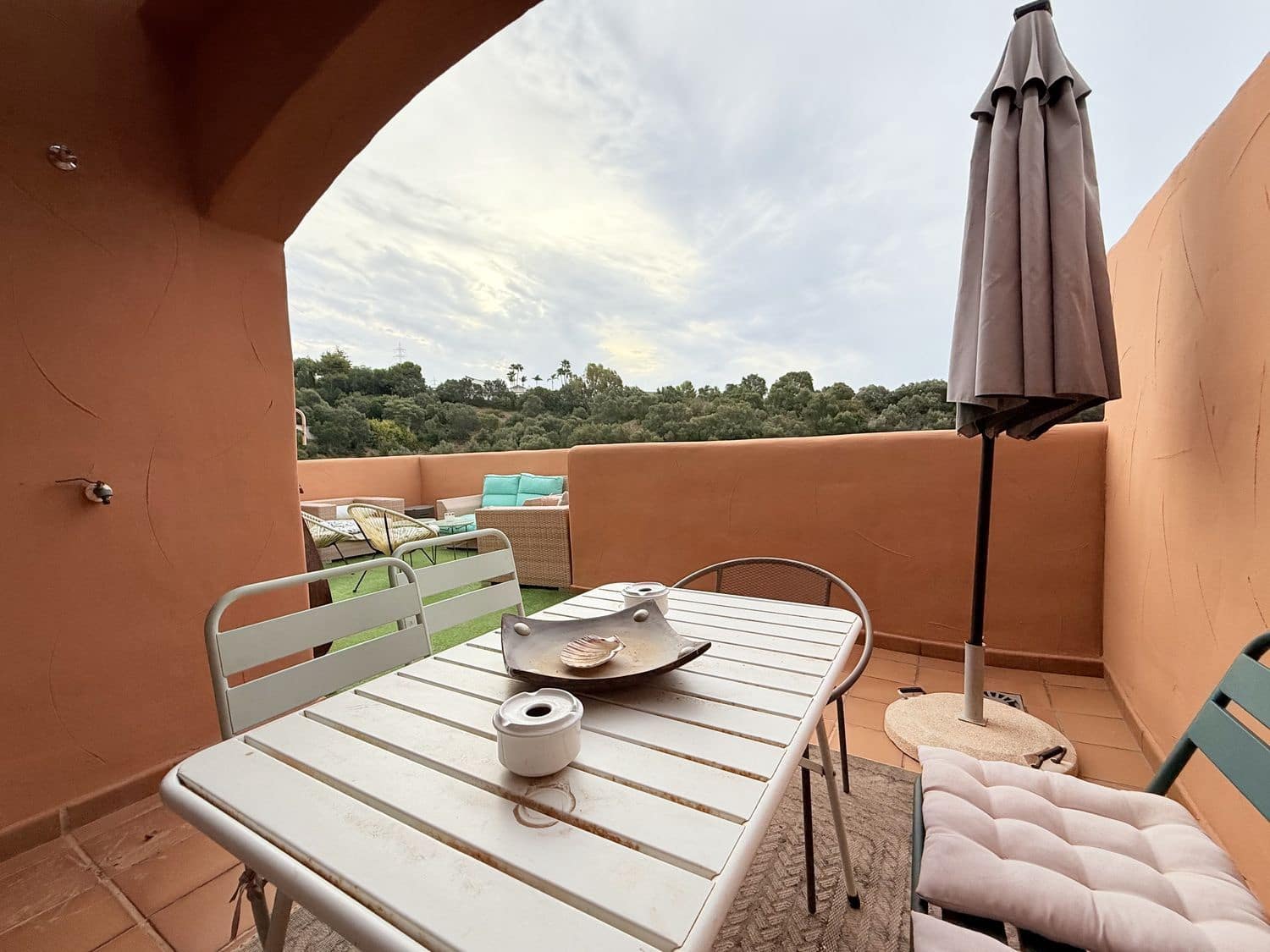 2 bedroom Apartment for sale in Santa Maria Golf with pool garage - € 539,000 (Ref: 10108626)