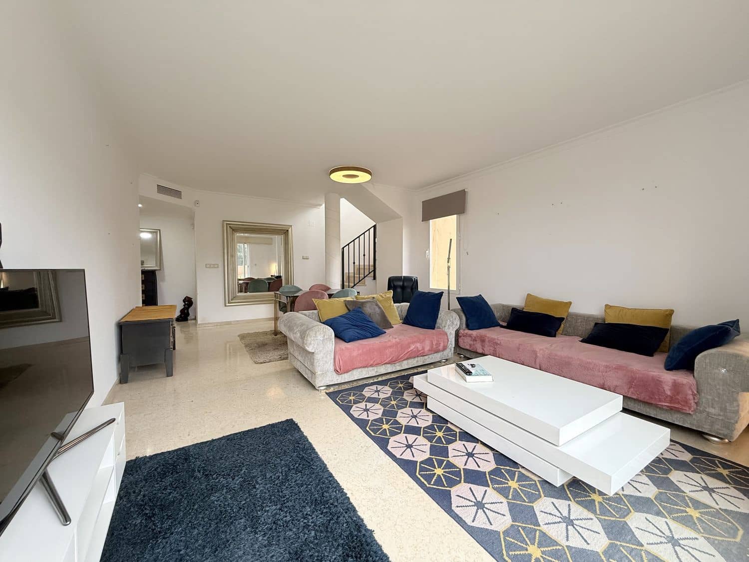 2 bedroom Apartment for sale in Santa Maria Golf with pool garage - € 539,000 (Ref: 10108626)
