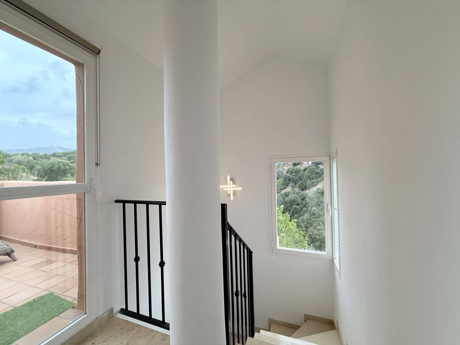 2 bedroom Apartment for sale in Santa Maria Golf with pool garage - € 539,000 (Ref: 10108626)