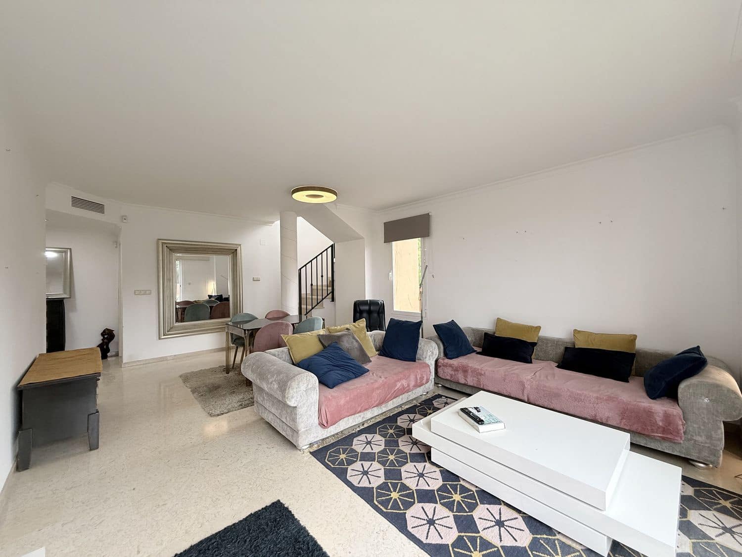 2 bedroom Apartment for sale in Santa Maria Golf with pool garage - € 539,000 (Ref: 10108626)