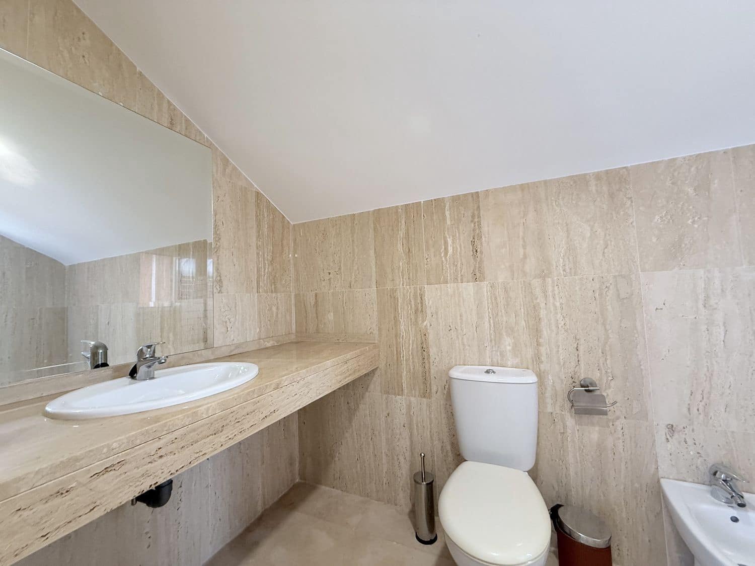 2 bedroom Apartment for sale in Santa Maria Golf with pool garage - € 539,000 (Ref: 10108626)