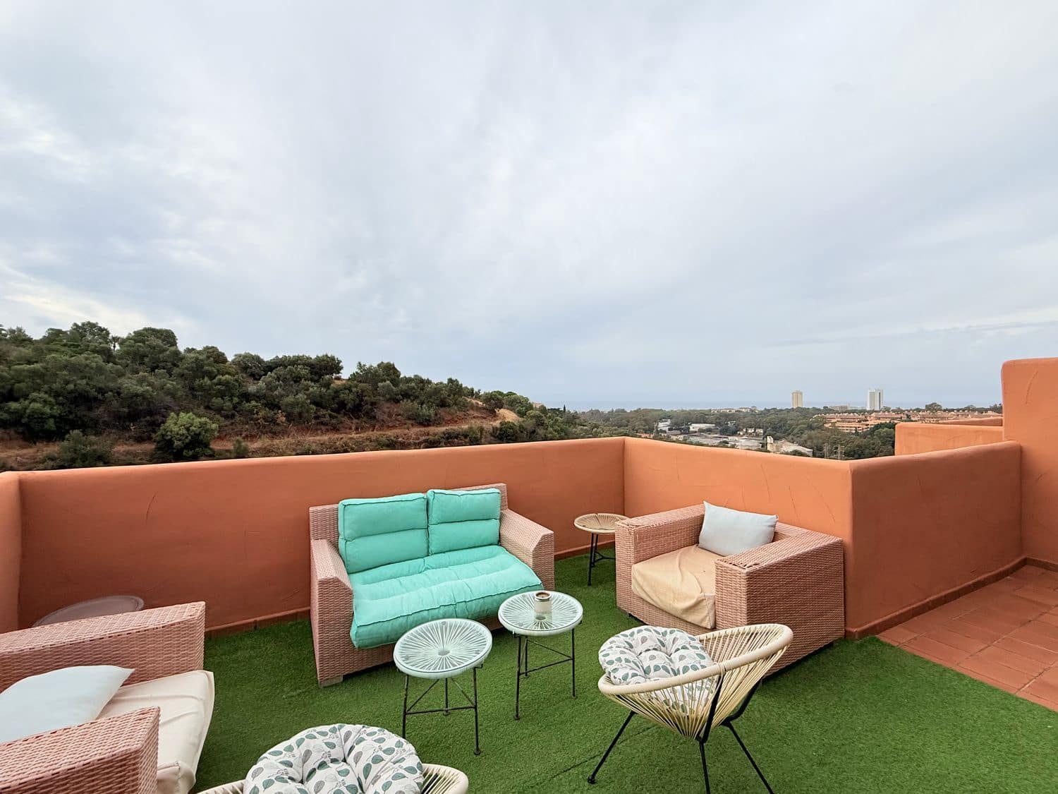 2 bedroom Apartment for sale in Santa Maria Golf with pool garage - € 539,000 (Ref: 10108626)