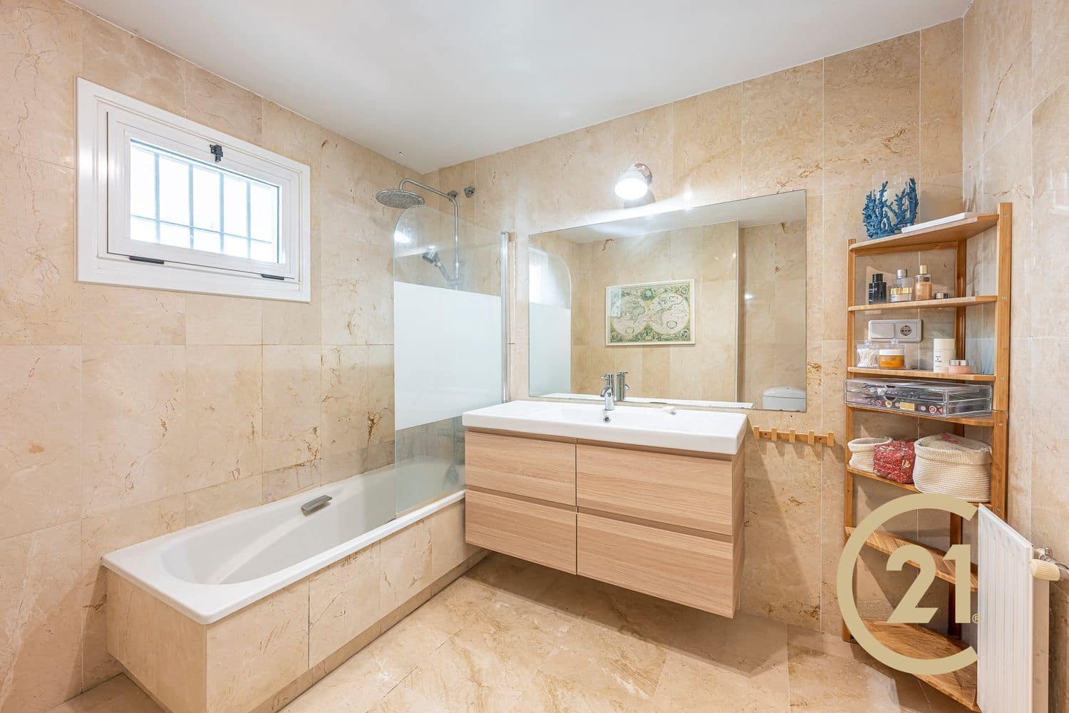 2 soverom Leilighet til salgs i San Pedro de Alcantara med svømmebasseng garasje - € 475 000 (Ref: 10115423)
