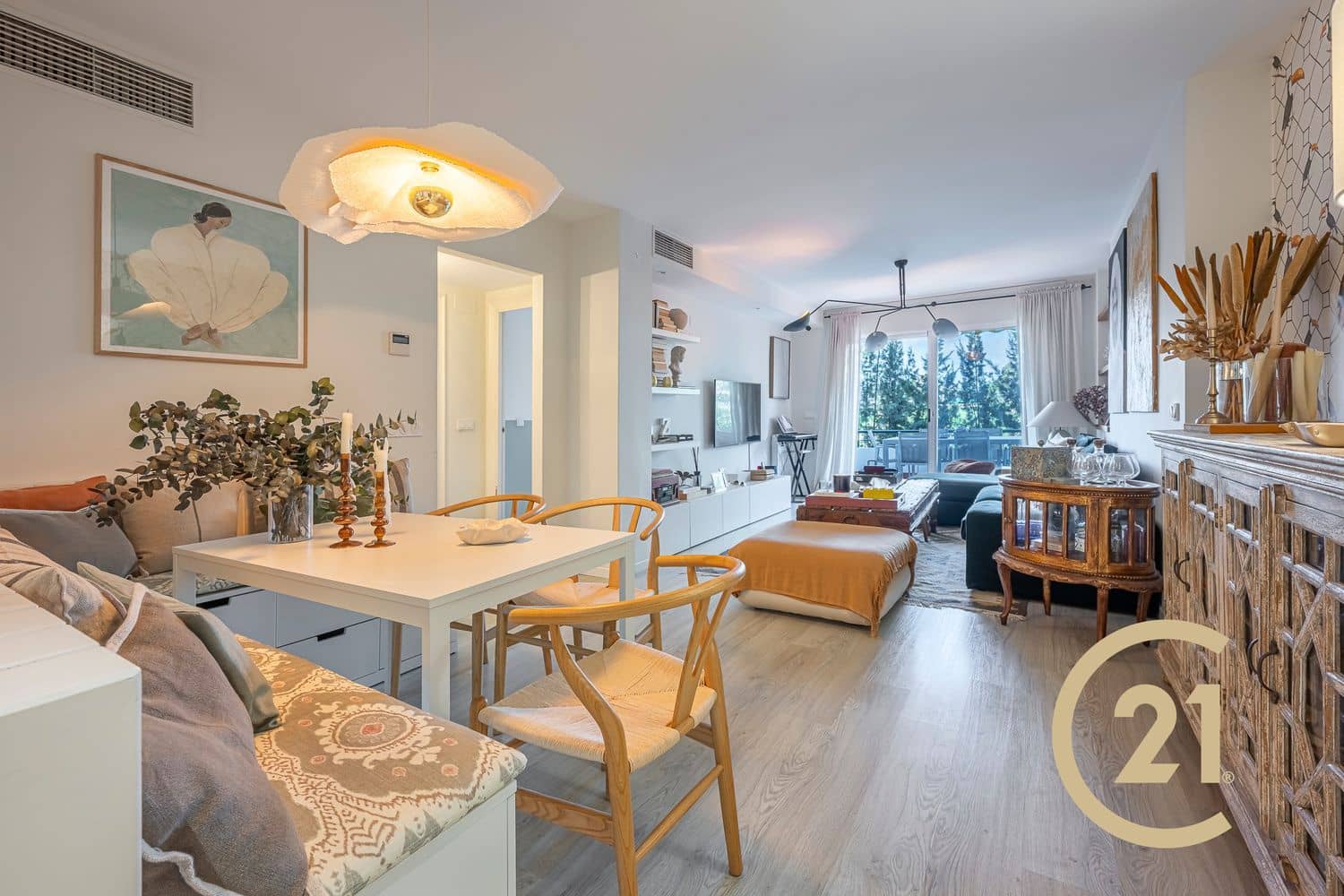 2 soverom Leilighet til salgs i San Pedro de Alcantara med svømmebasseng garasje - € 475 000 (Ref: 10115423)